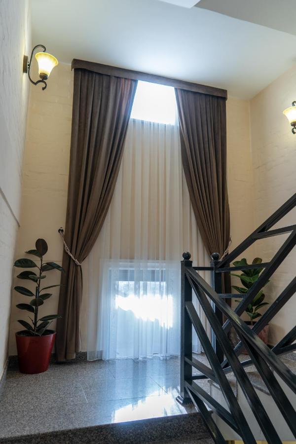 Nest Inn Taschkent Exterior foto