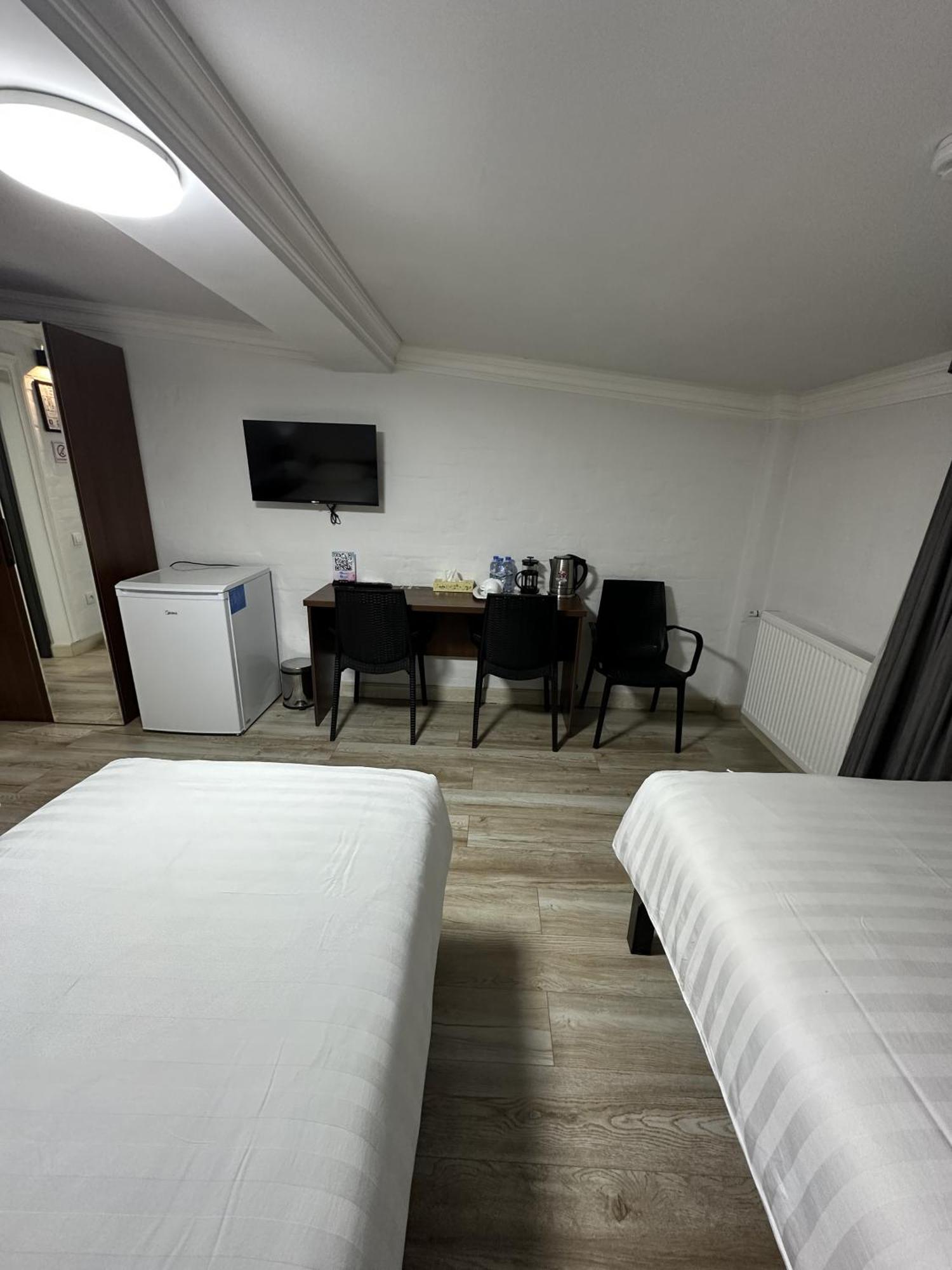 Nest Inn Taschkent Exterior foto