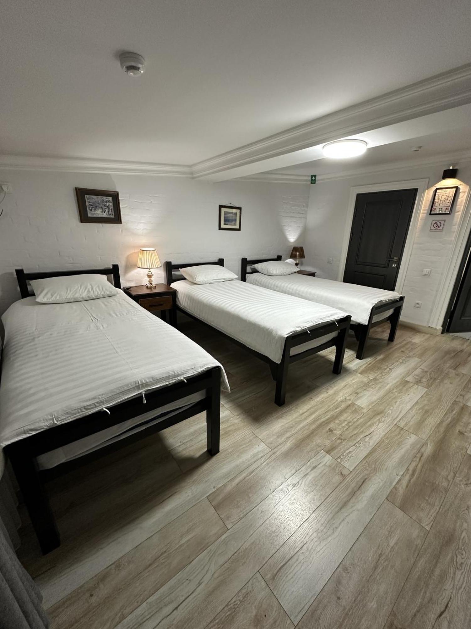 Nest Inn Taschkent Exterior foto
